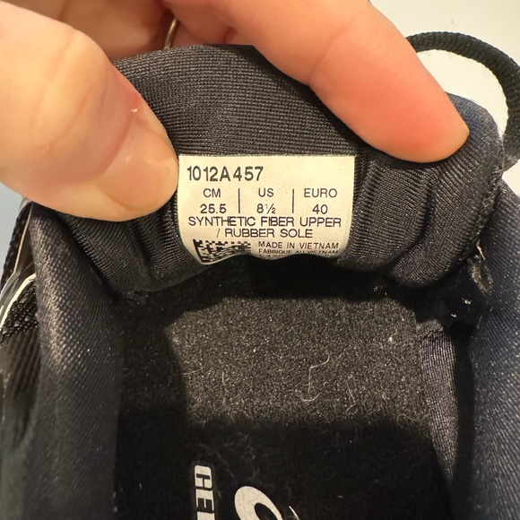 ASICS Women’s Gel Kayano 27 - size 8.5, lightly used - Picture 4 of 5